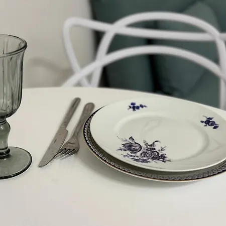 Appartement Pasteur-mm Red Line