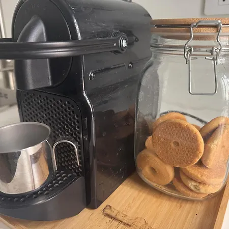 Pasteur-mm Red Line Appartement