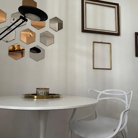 Pasteur-mm Red Line Appartement Milan