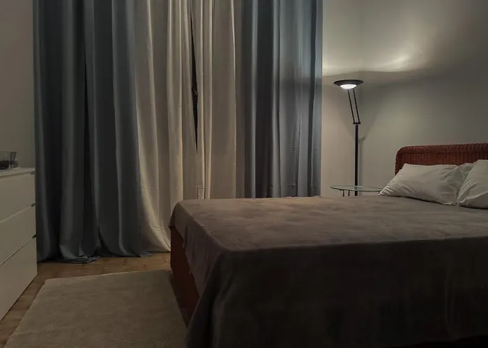 Pasteur-mm Red Line * Milán